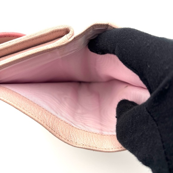 Miu Miu Two-Tone Pink Leather Wallet - Picture 7 of 8